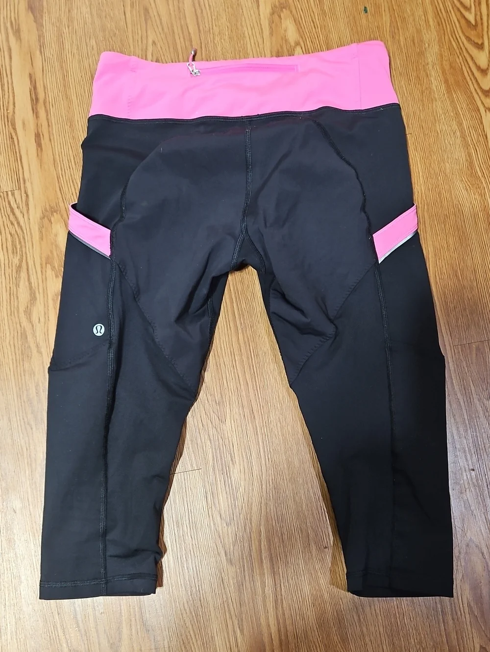 Lululemon Cropped Running Leggings